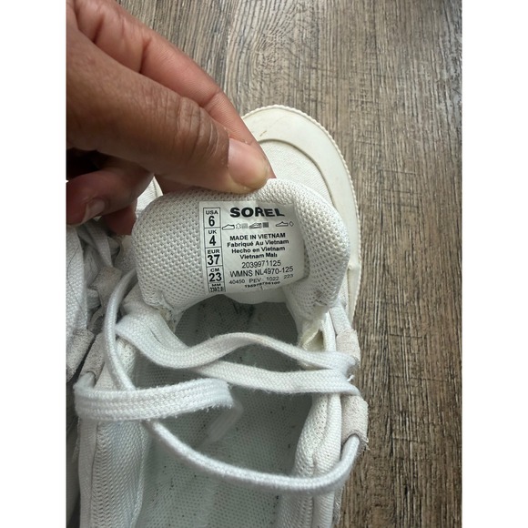 Sorel Out N About III Low Waterproof Sneakers Womens 6 White NL4970-125 - Picture 4 of 10